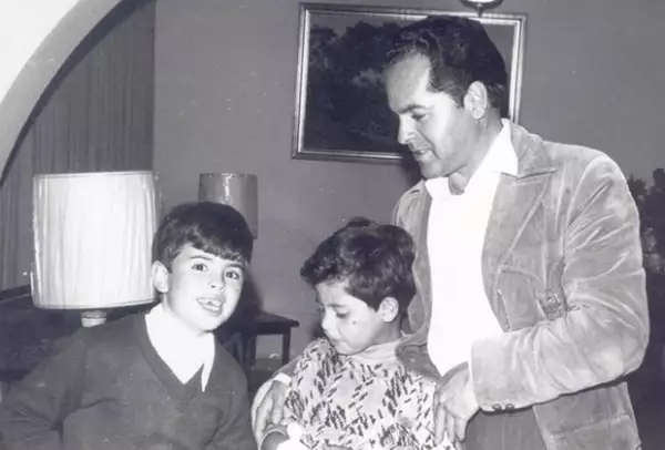 Con esta imagen el presidente de México recordó a su padre en su día.