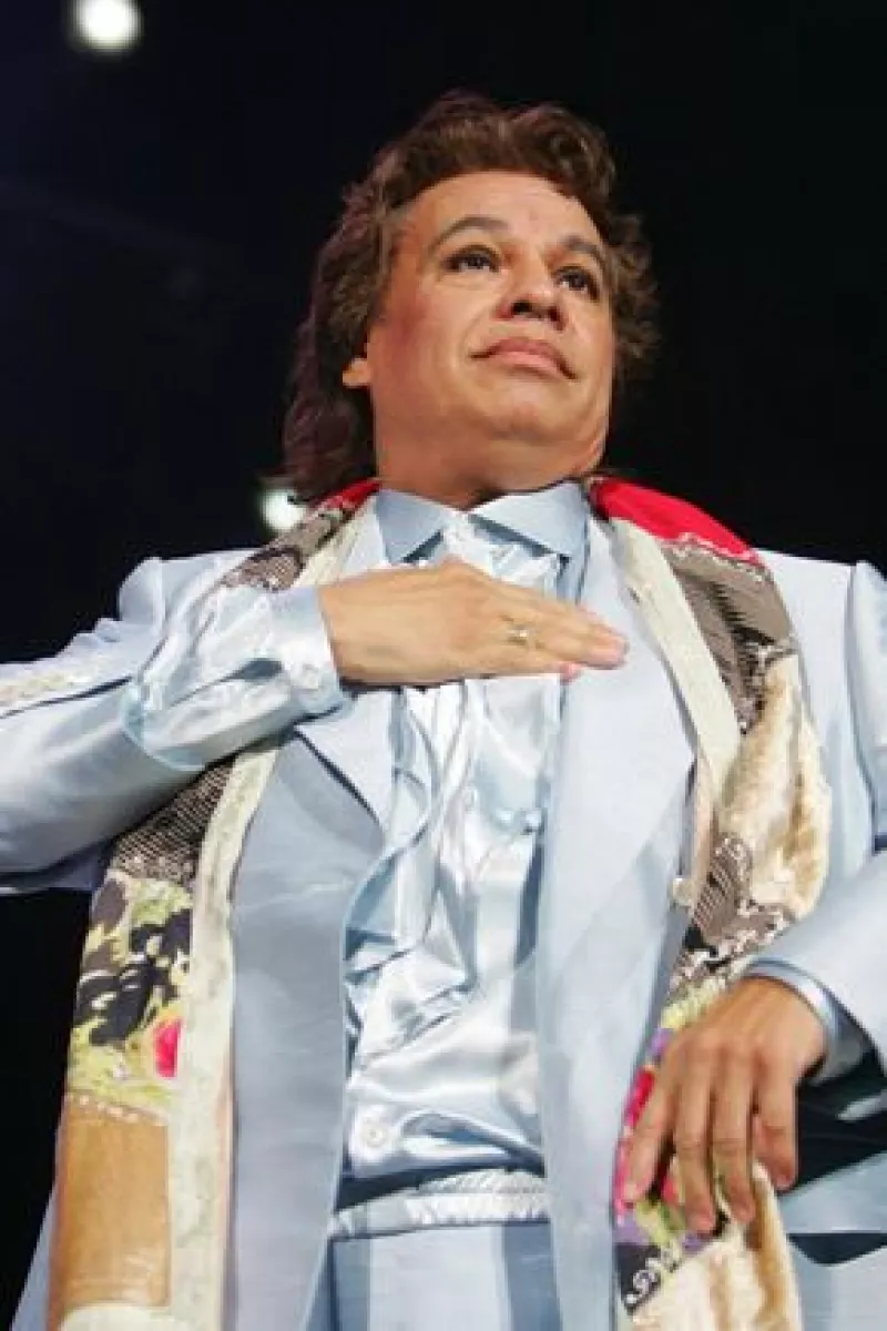 El cantante dijo que su nueva producción sorprenderá a todos sus fans.