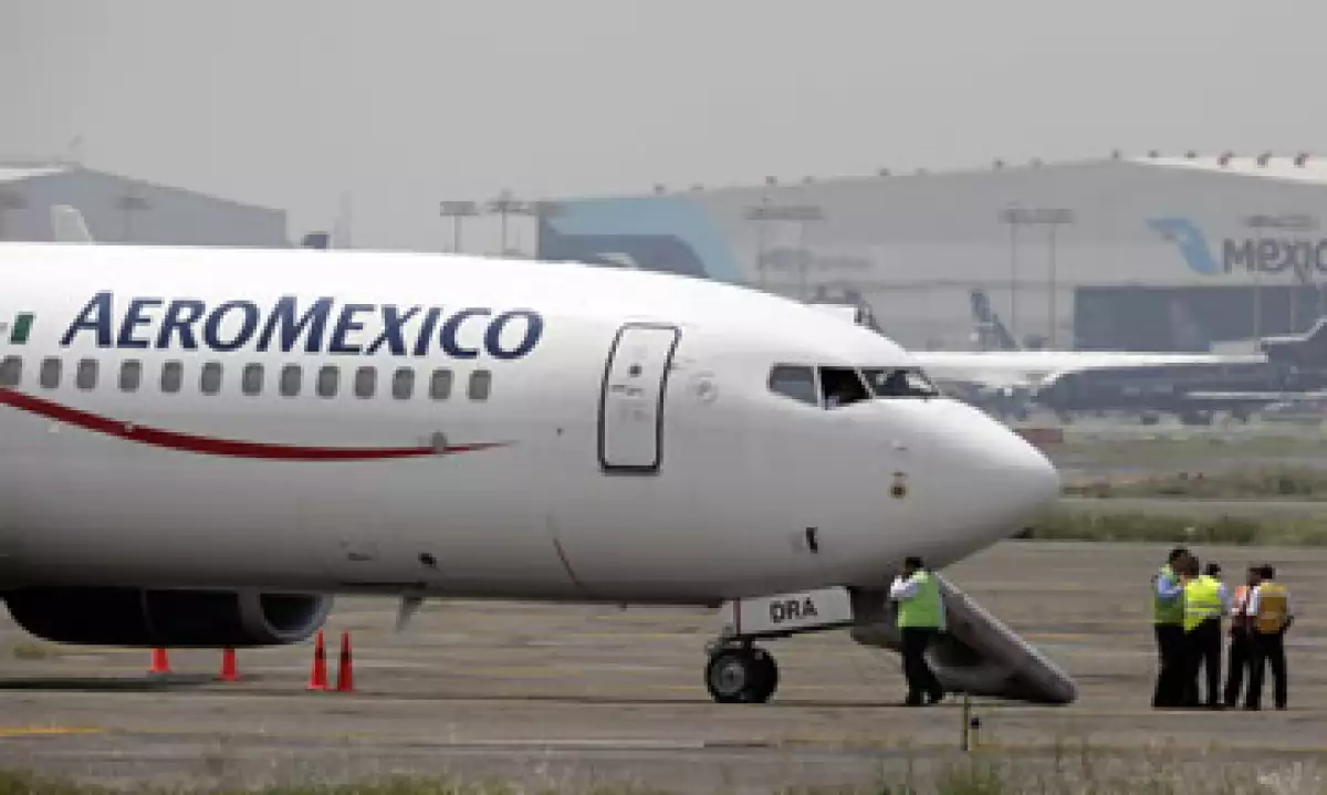 En la primera mitad del año, Aeroméxico realizó 150 operaciones diarias. (Foto: AP)