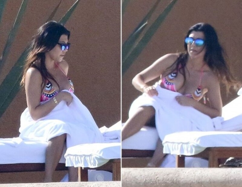 Kourtney dejó a sus hermanas en casa para pasar un cumpleaños con su pareja e hijos.