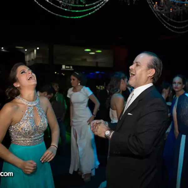 Camila Riojas,Federico Riojas