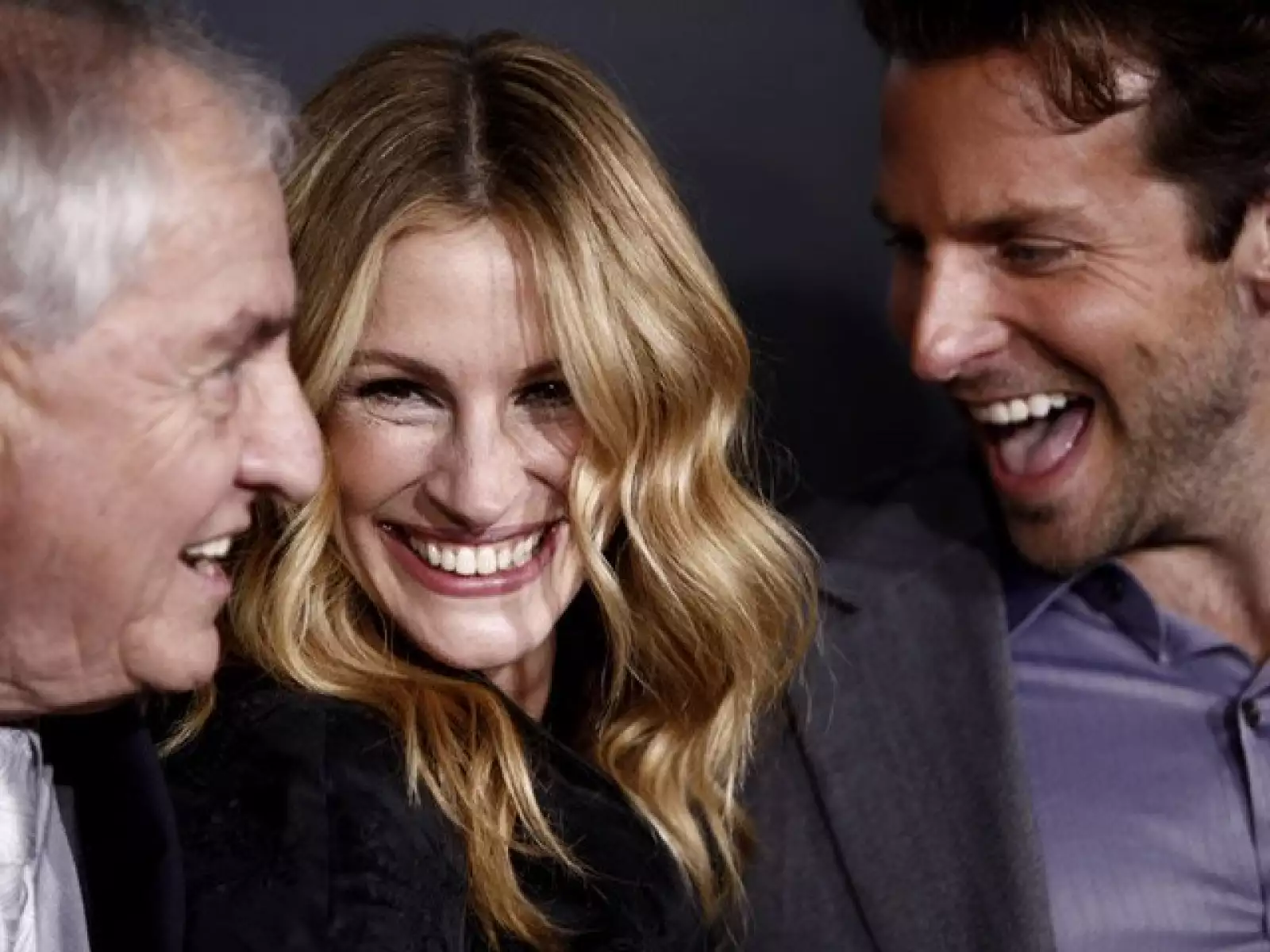 Garry Marshall, Julia Roberts y Bradley Cooper.