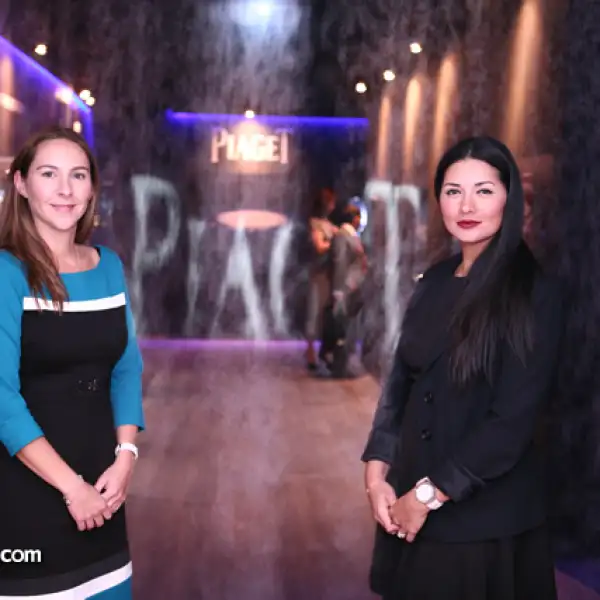 Nicole Kramer Axel,Adriana Ochoa