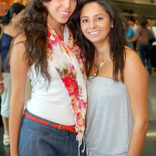 Maricarmen Acevel y Macarena Aceval