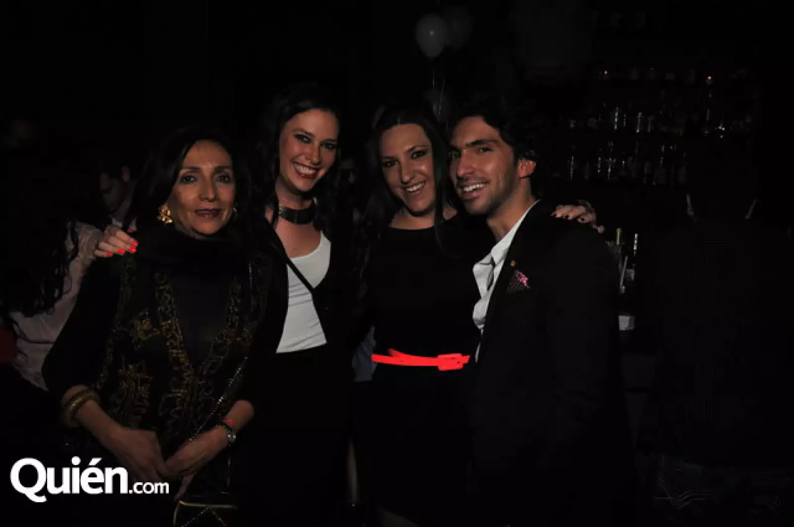 Rosy Noval,Daniela Murow,Debora Sarfait y Bernie Noval