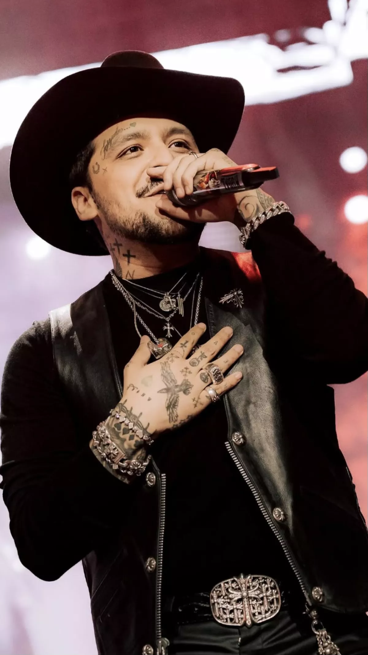 Christian Nodal en la Plaza de Toros México