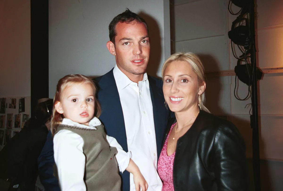 Diane Von Furstenberg Fashion Show 2001