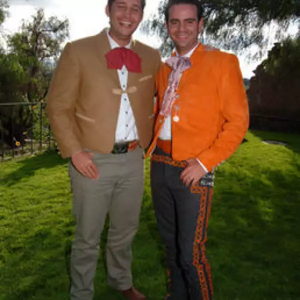 Alvaro Cortina, Josee Juan López