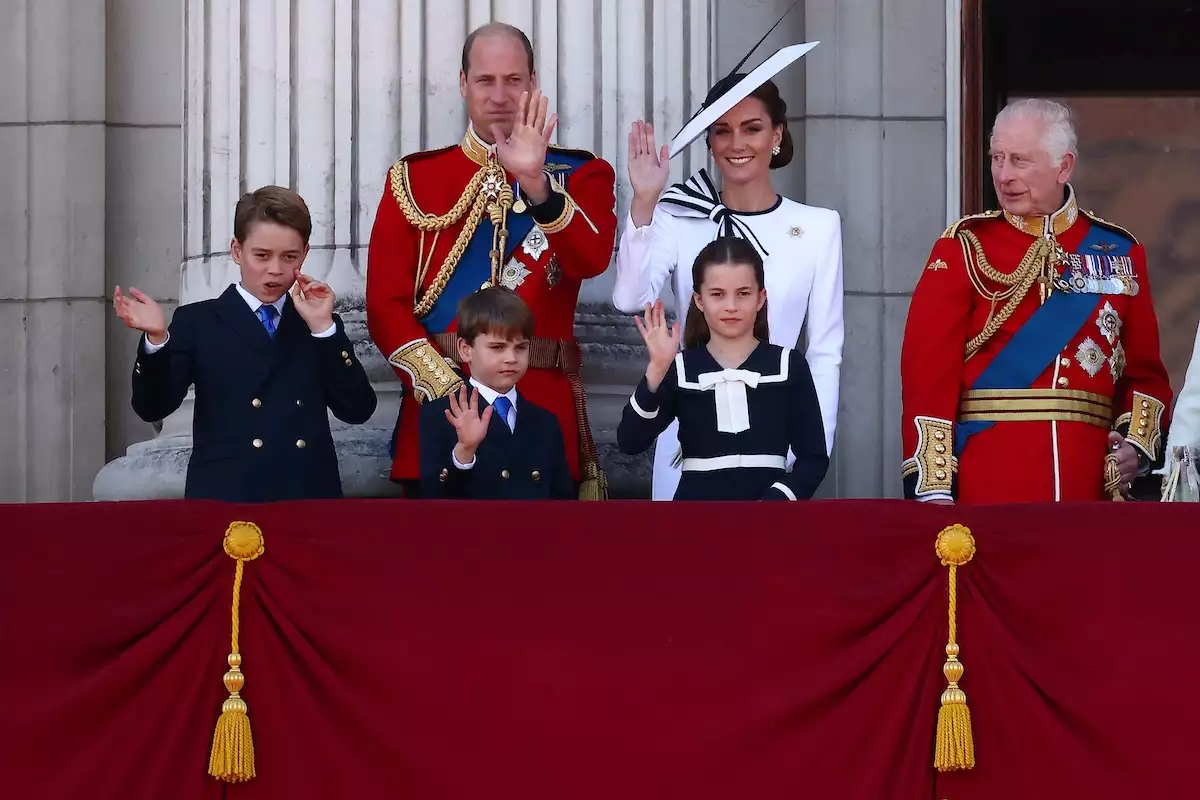Kate Middleton reaparece en el desfile Trooping the Colour