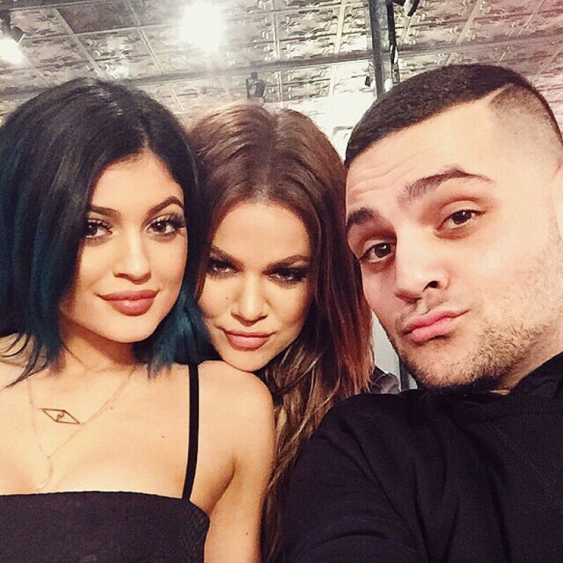 Michael Costello y las hermanas Kardashian: Kylie, Khloé.