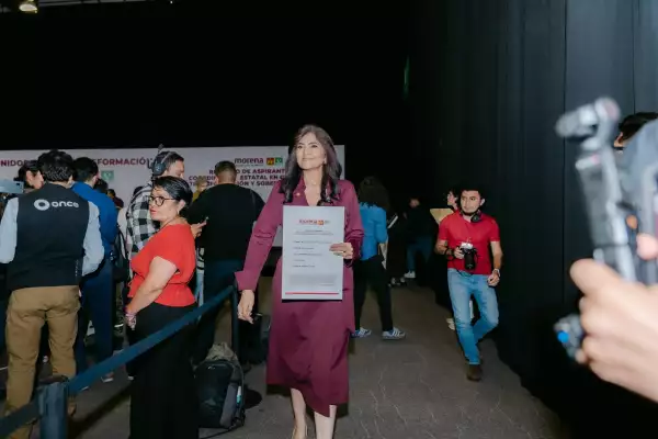 nora ruvalcaba aspirante.jpg