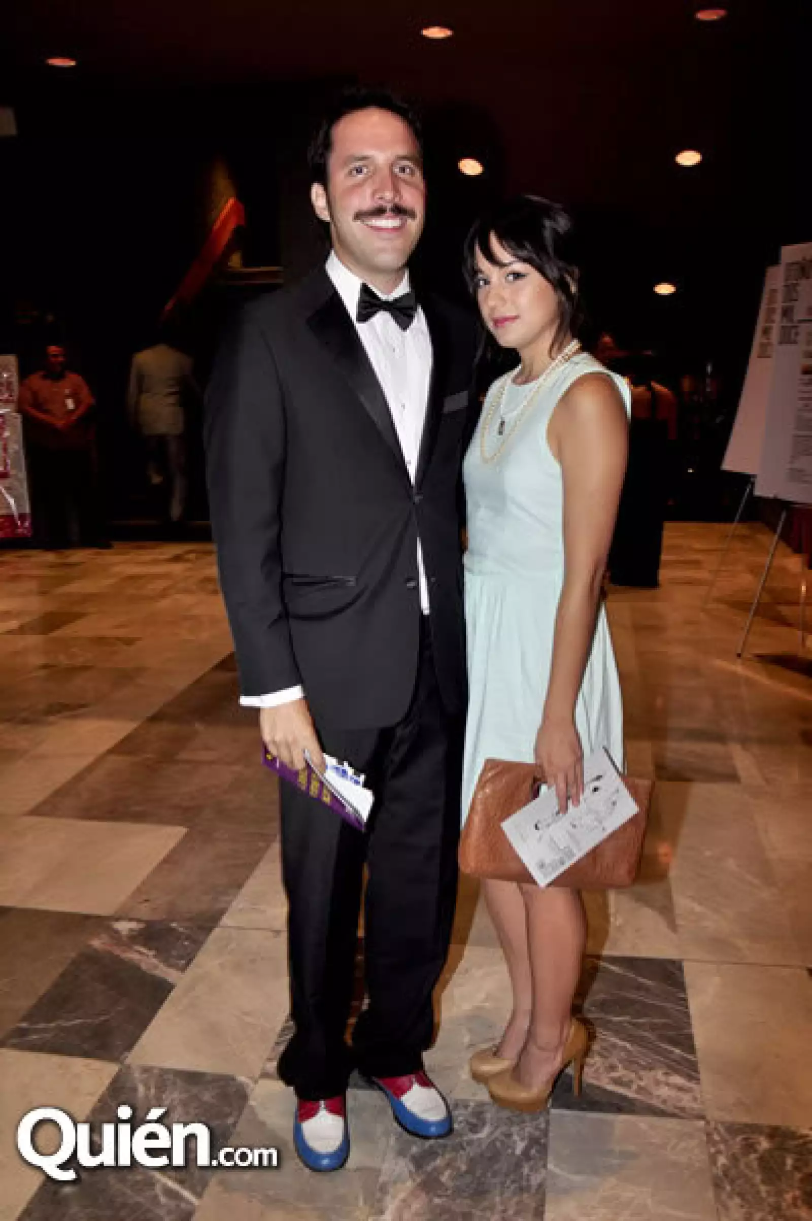 Chuy Álvarez y Fabiola León