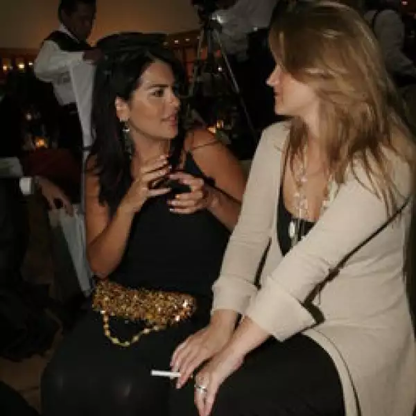 Elisa Czaplewski, Virginia Marroquín