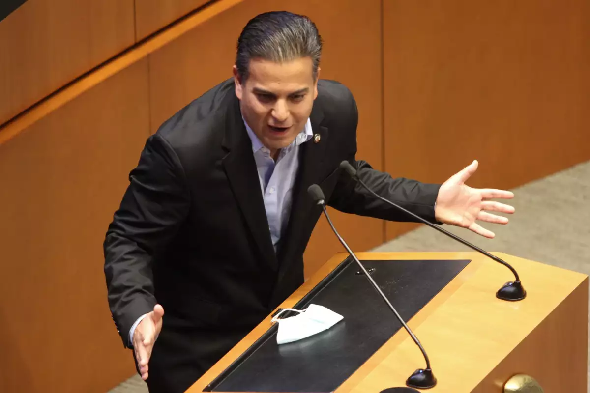 El senador Damián Zepeda durante la Sesión Extraordinaria en el Senado de la República