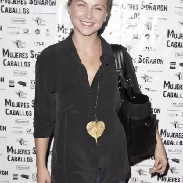 Tras su matrimonio, Ludwika ha continuado trabajand. Uno de sus más recientes proyectos es la serie `La Querida del Centauro´.