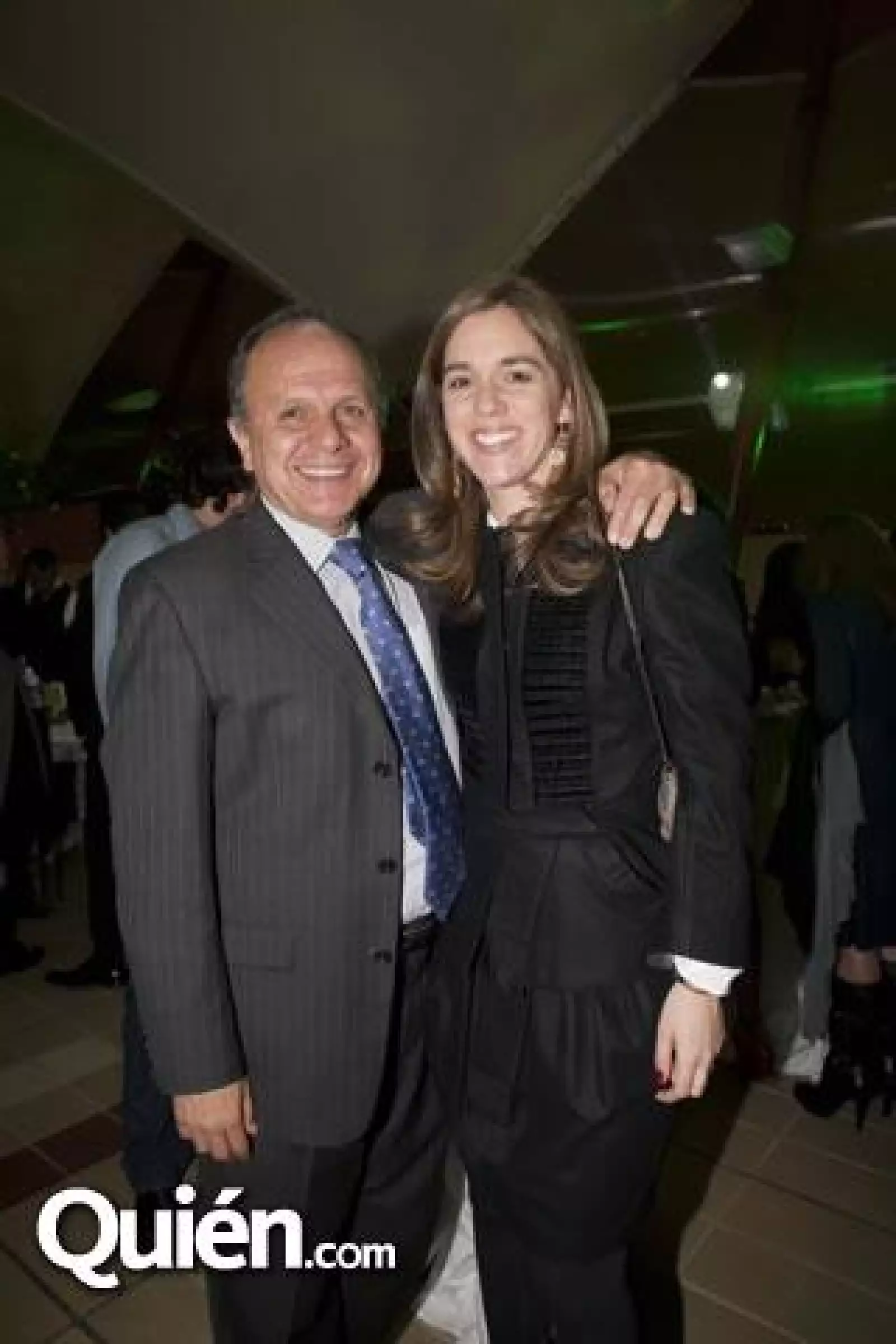 Mauro Gómez,Sheri Shaneyfelt,Irene Sartois,Lidia Romero