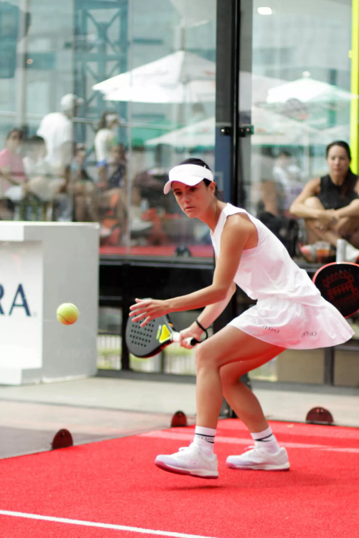 ropa-para-jugar-padel-oysho.jpg