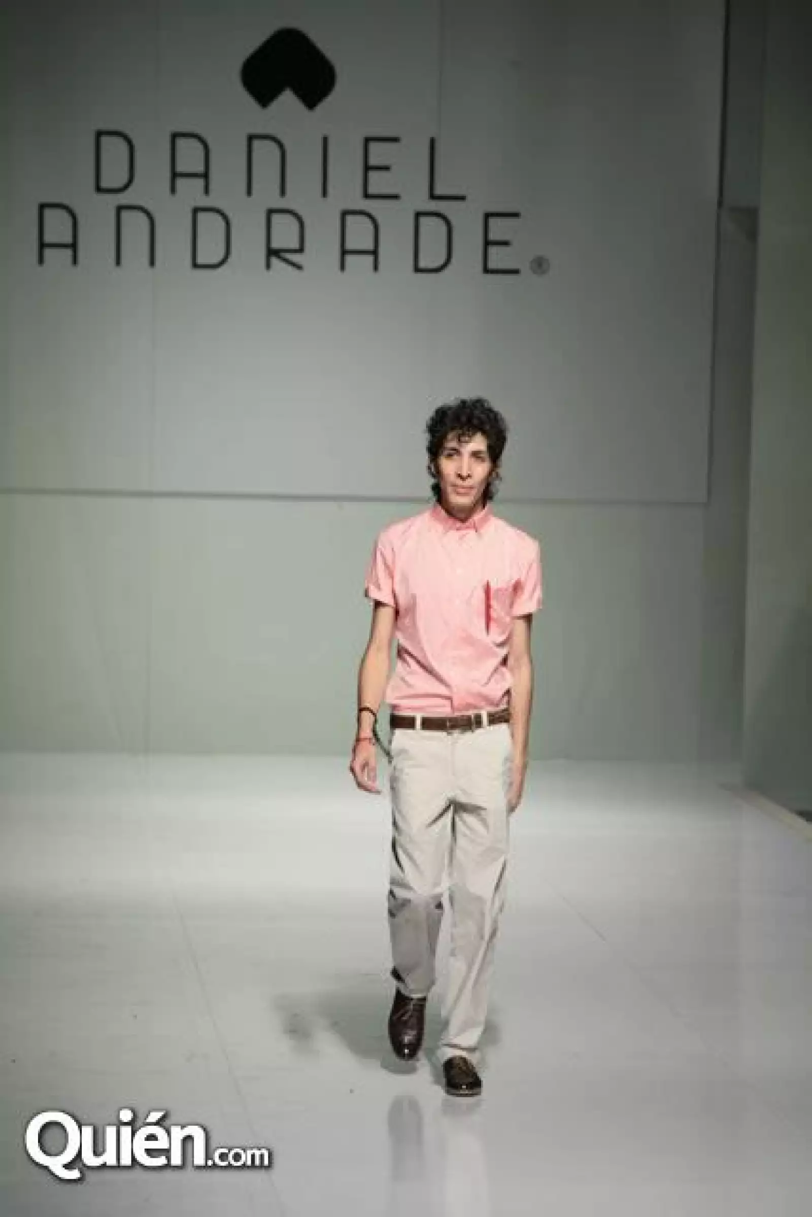 IDM Desfile Daniel Andrade
