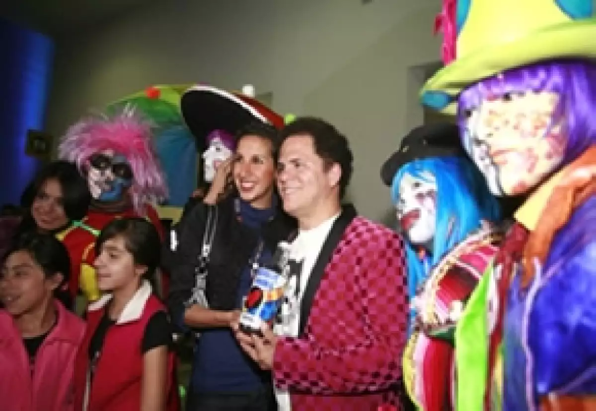 Por muchos, Romero Britto es reconocido como el artista contemporáneo del momento; hace unos días estuvo en Puebla, en uno de los complejos de arte más espectaculares.