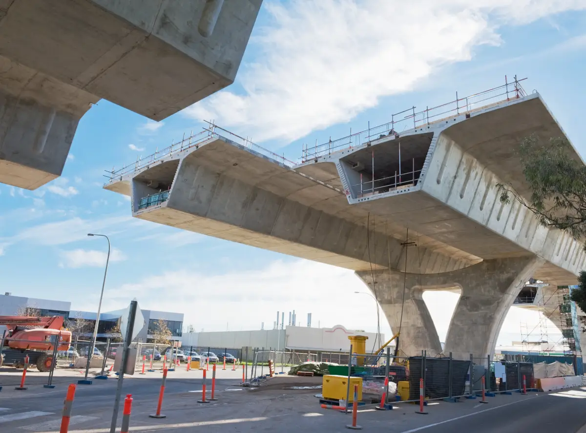 Las constructoras tendrán más chamba gracias a las obras en carreteras del Gobierno 