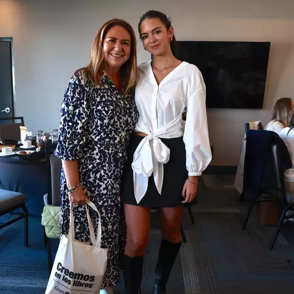 Maura Gómez y María José Barroeta 