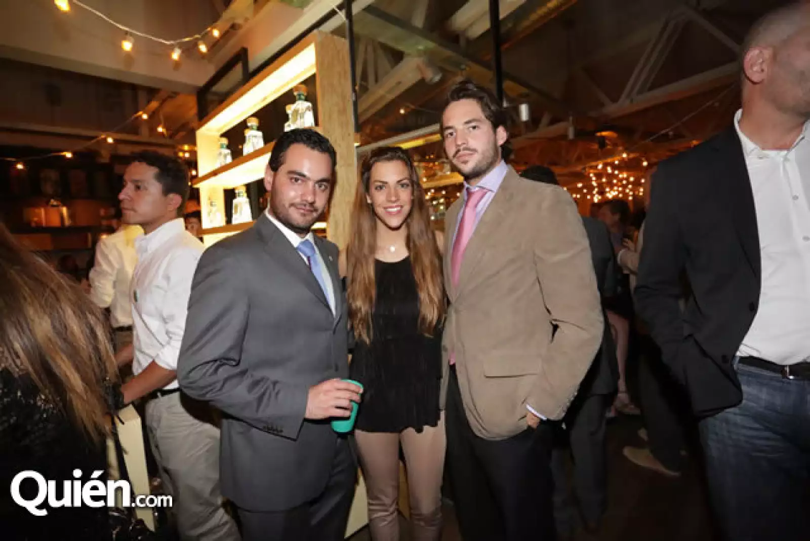 Alfredo Guaida,Laura Vallina,Carlos Roca