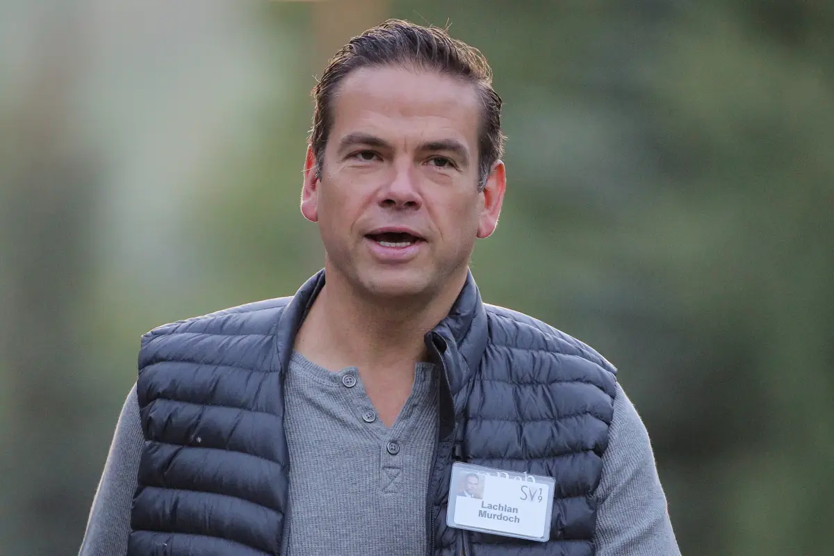 Lachlan Murdoch, copresidente y director ejecutivo de Fox Corp., asiste a la reunión anual Allen and Co. Conferencia de medios de Sun Valley en Sun Valley, Idaho, EE. UU., 11 de julio de 2019.