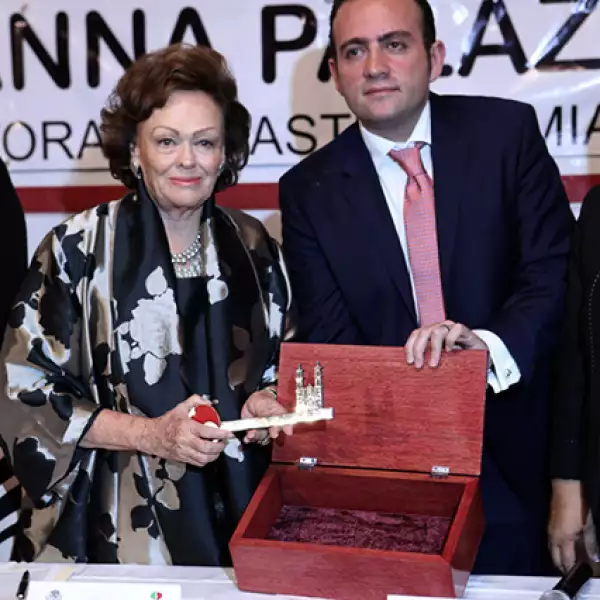 Susna Palazuelos,Salomón Majul
