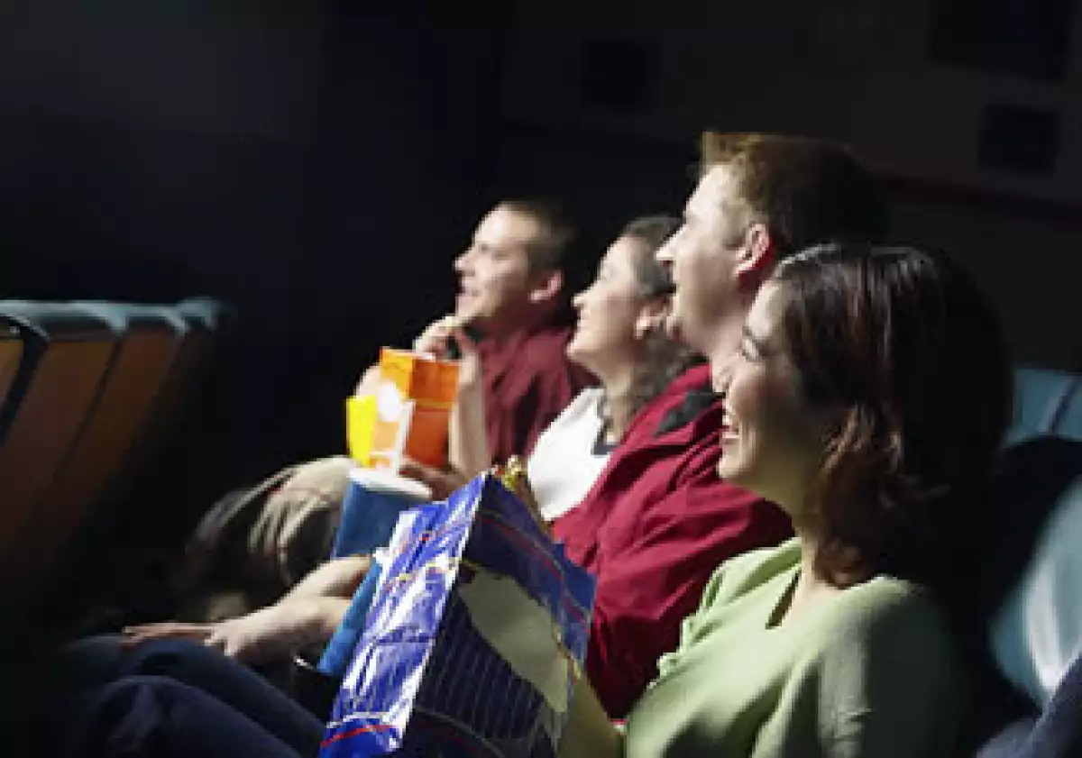 El público usa a Twitter para criticar rápidamente a las películas. (Foto: Jupiter Images)