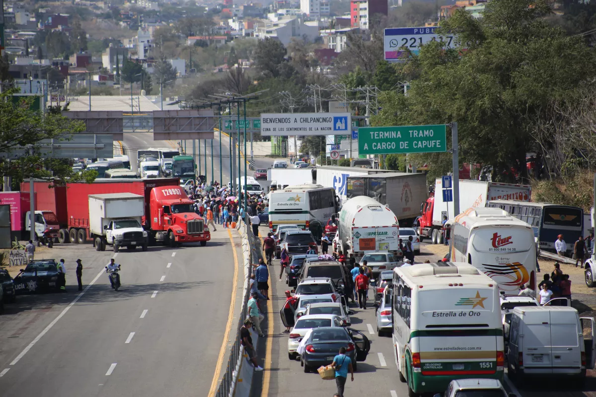 Ceteg_Bloqueo_Autopista-4_2.jpg