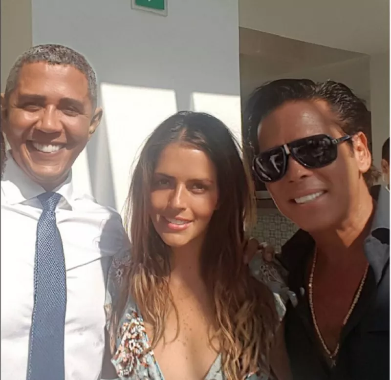 La actriz presumió una imagen en Instagram en la que aparece con el "presidente de Estados Unidos".