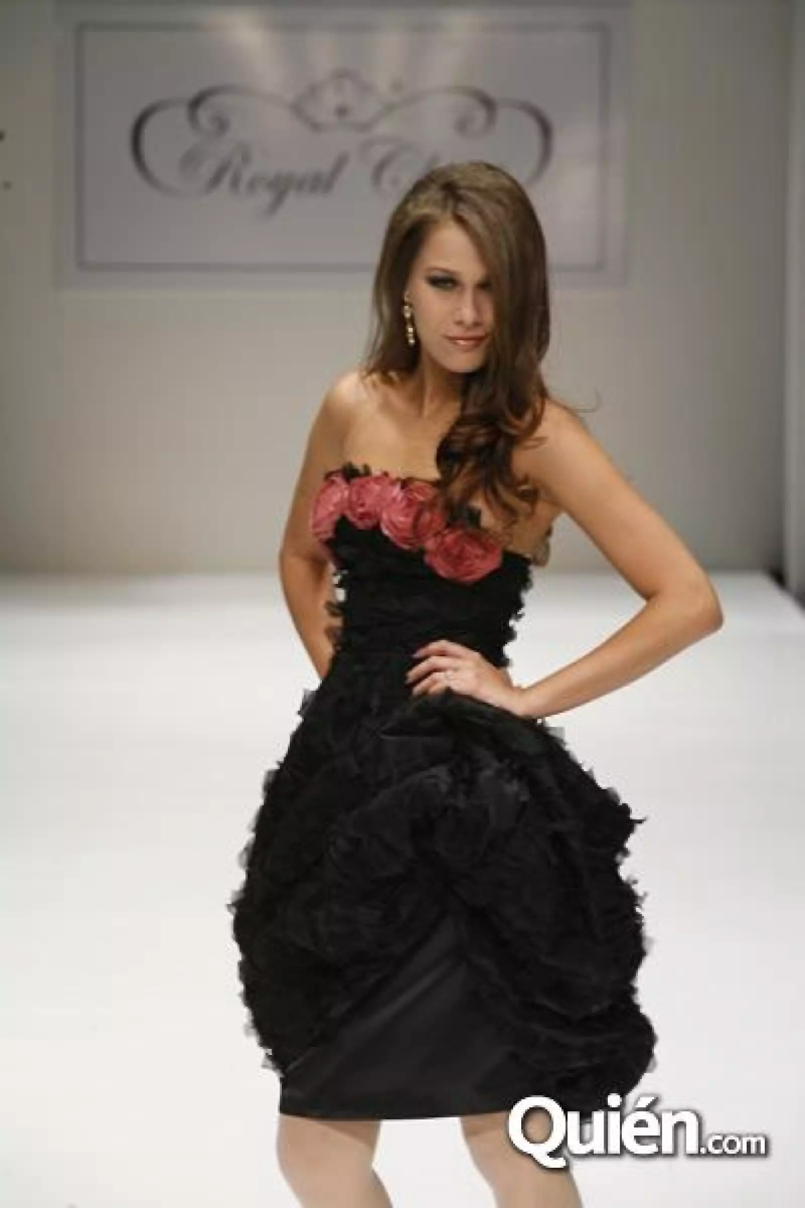 Dfashion Desfile Royal Closet