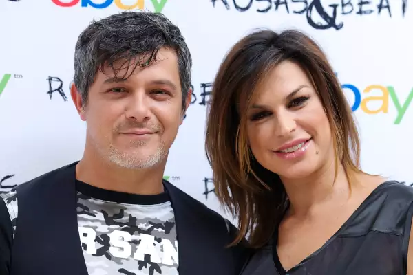 Alejandro Sanz y Raquel Perera