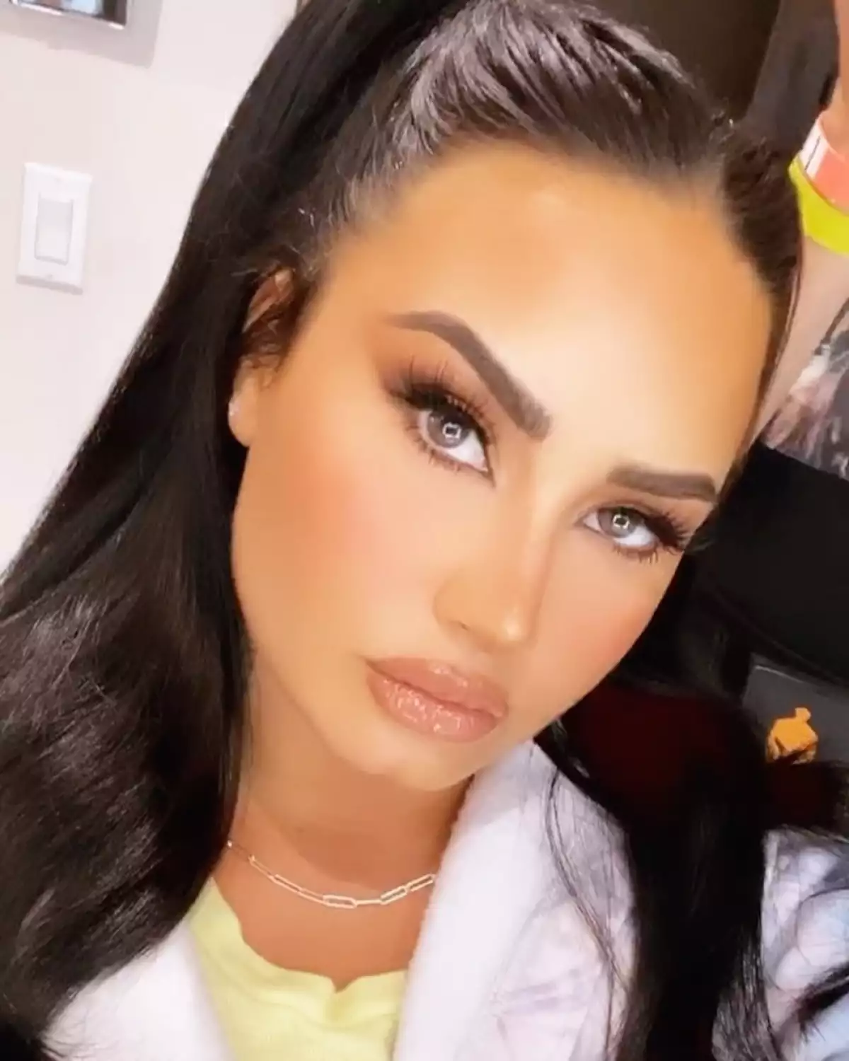 demi-lovato-retoque.jpg