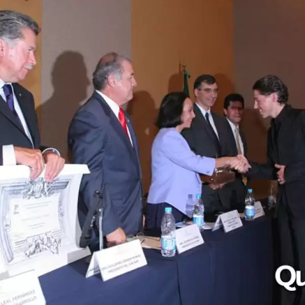 Reconocimiento a Fernando Romero