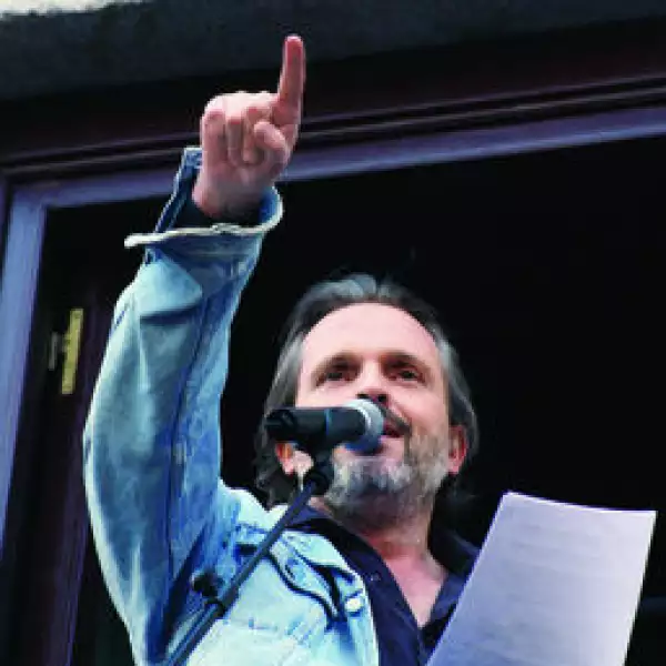 Miguel Bosé