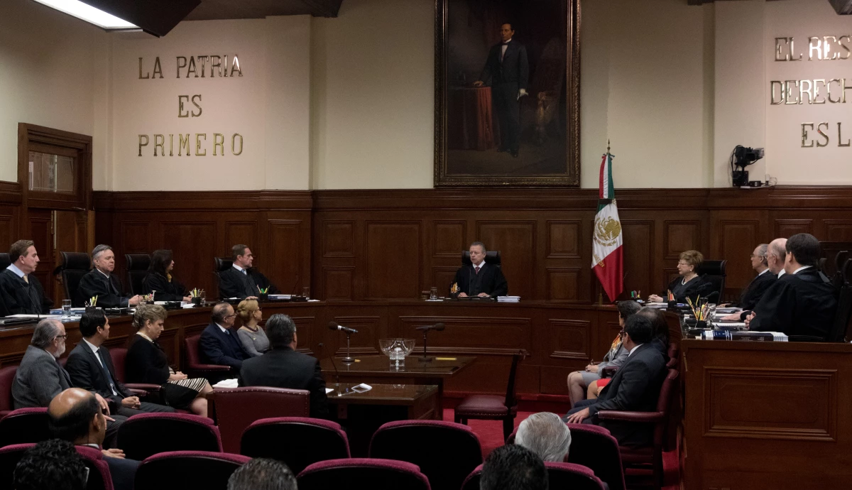 Suprema Corte SCJN ley de remuneraciones suspensión