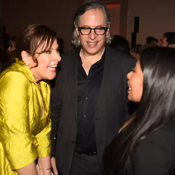  Mónica y Rodrigo Prieto con Yalitza Aparicio