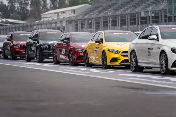 MB AMG ENTREGA EXP 1-11.jpg