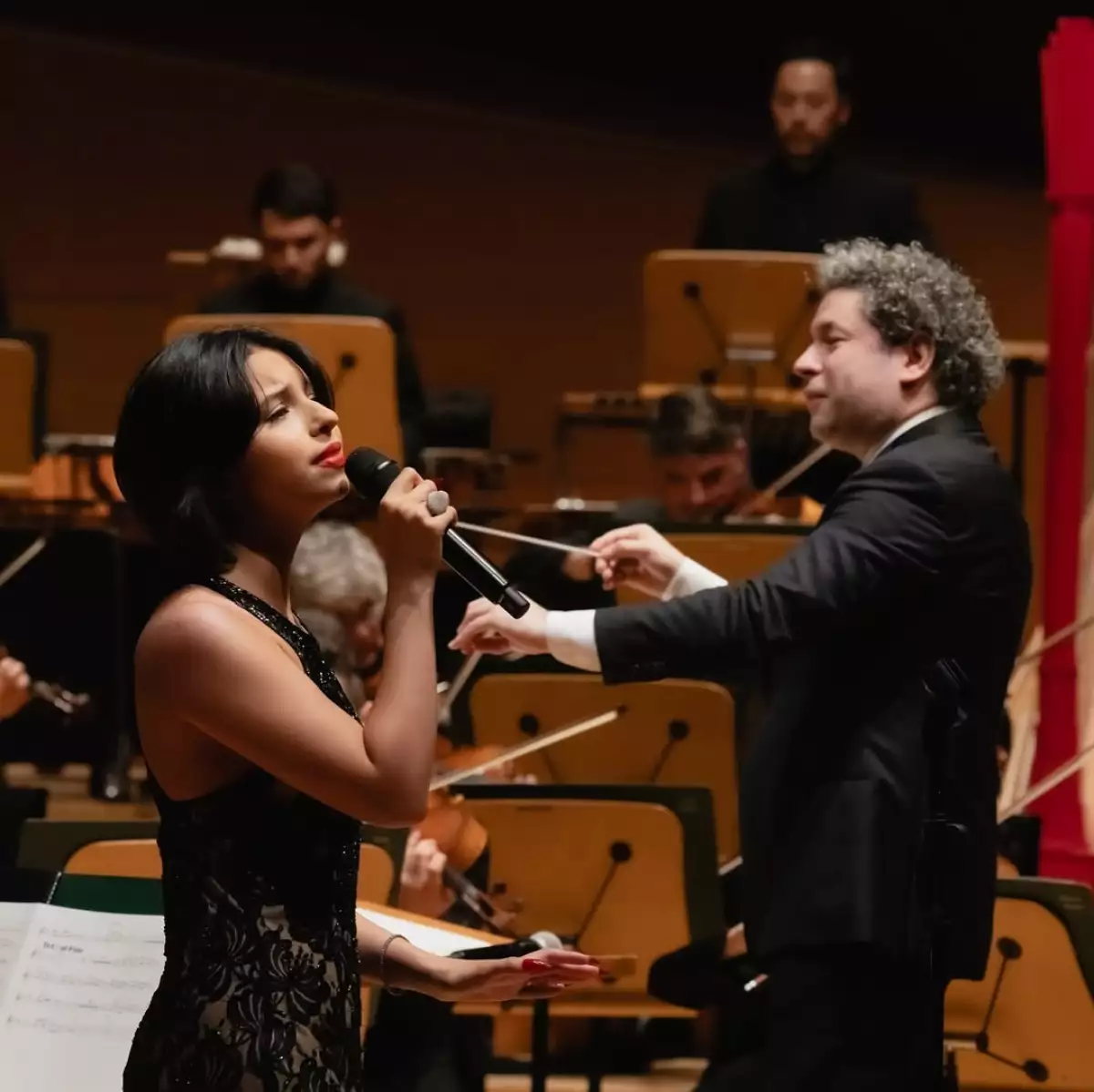 Foto de la cantante méxico estadounidense Ángela Aguilar