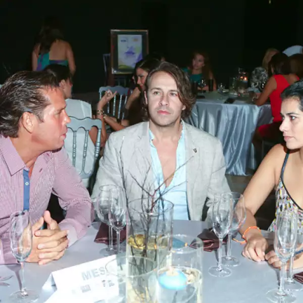 Roberto Palazuelos, Carlos Gascón y Lorena Marín