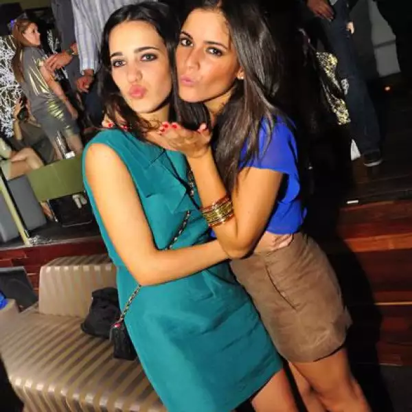 Ana Palomar,Roxana Sitter