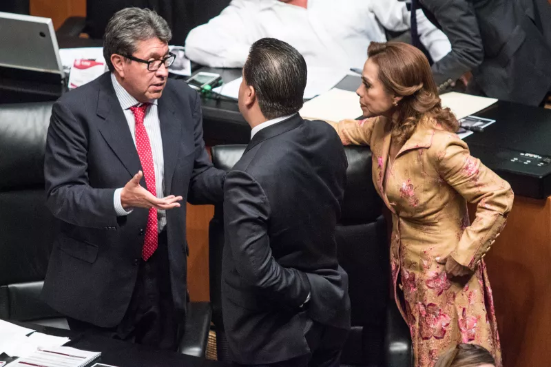 Senadores