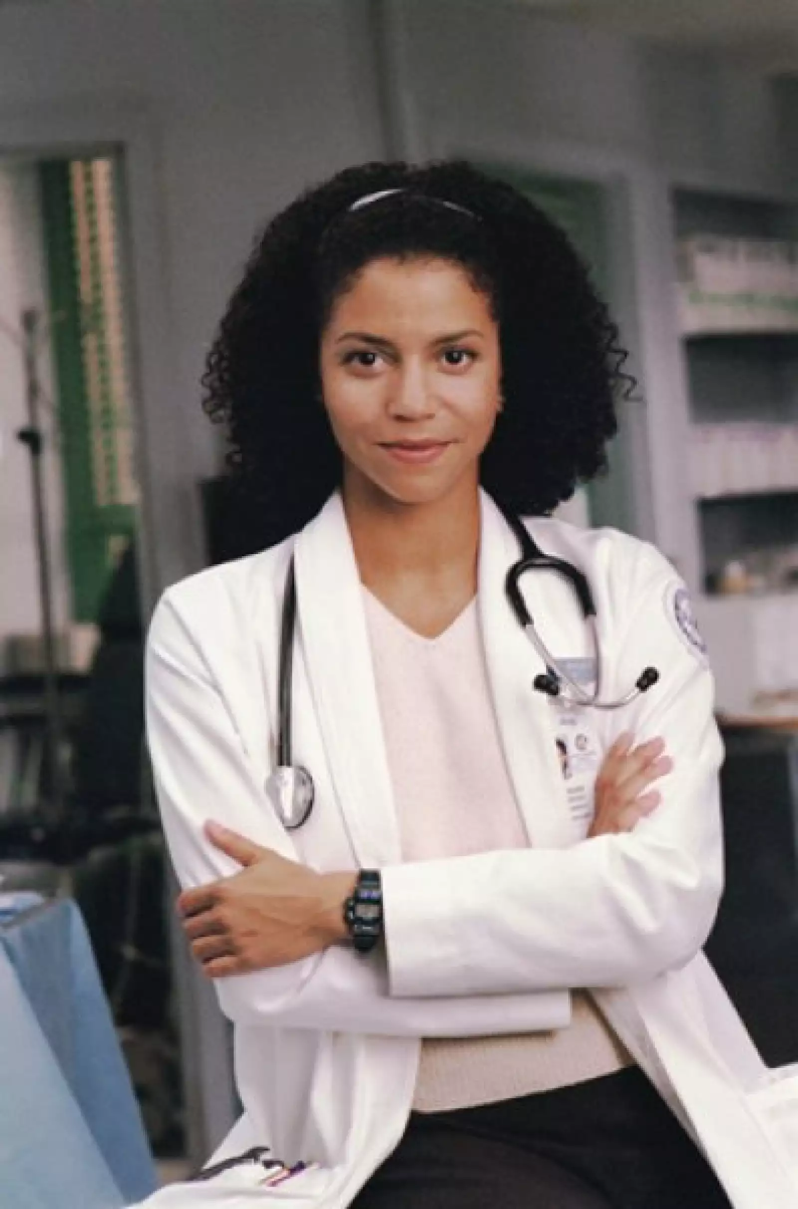 La actriz Gloria Reuben participó como la médico ayudante de Jeanie Boulet y estuvo durante 102 episodios, de 1995 a 2008.