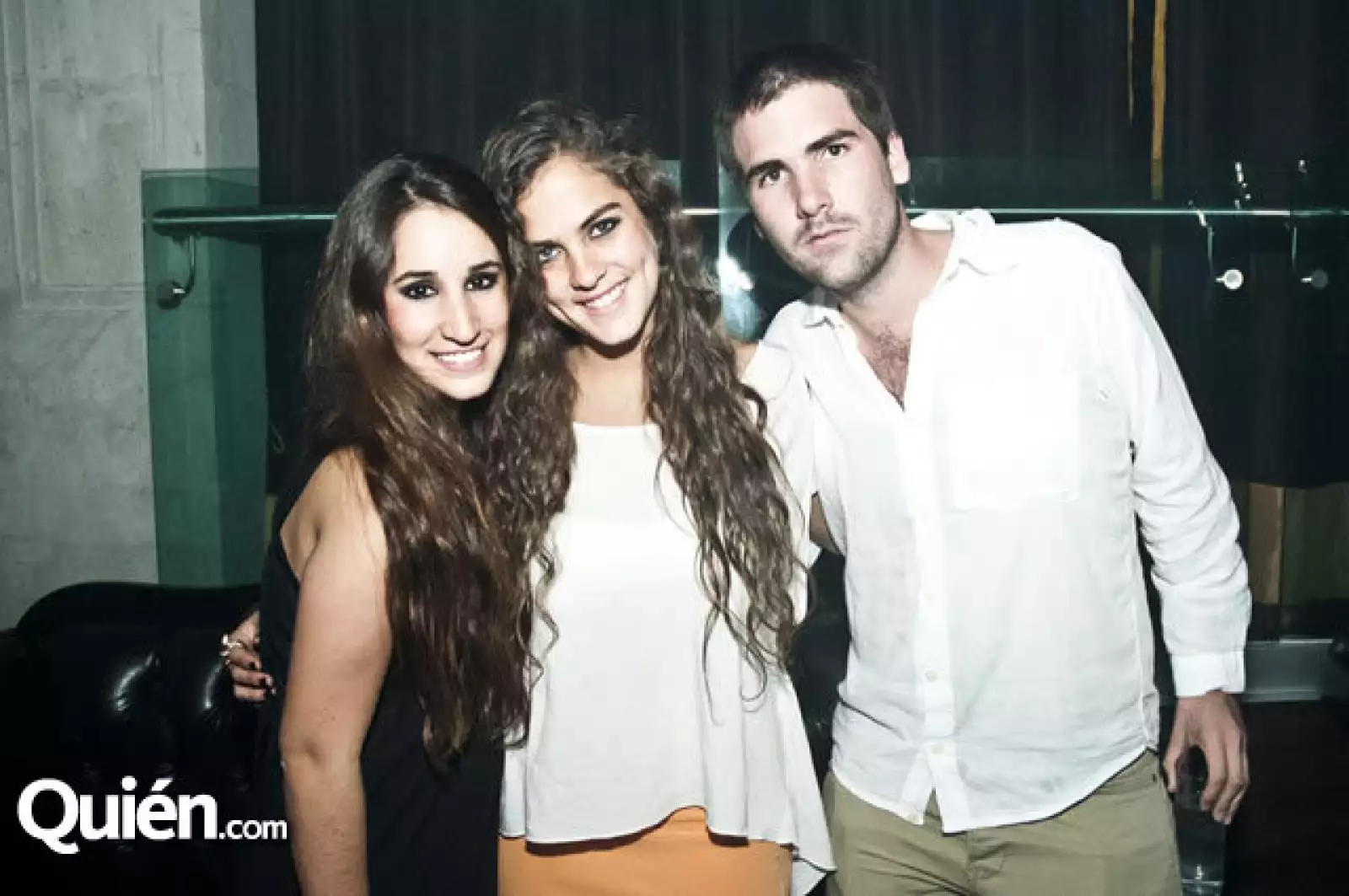 Luciana Camarena,Marifer Águila,ESteban Mayorga