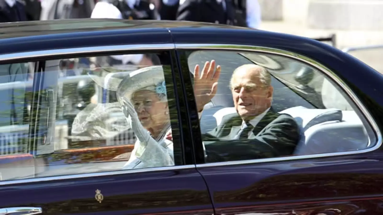 La familia real británica celebra 60 años de reinado de Isabel II