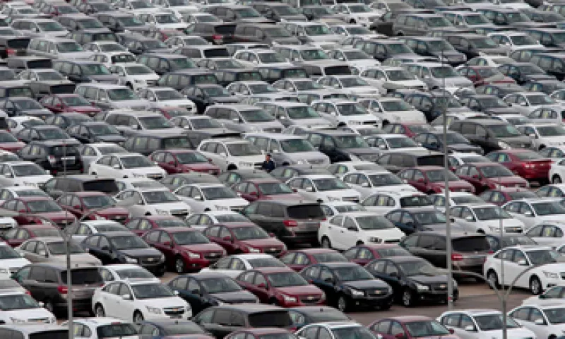 GM revisará también la caja de cambios de 466,940 camiones y 4X4. (Foto: Reuters)