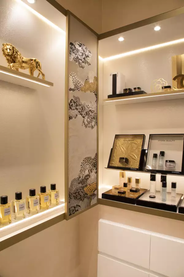 Chanel Privé