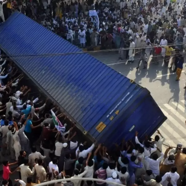 Protesta-Pakistan-7-AFP