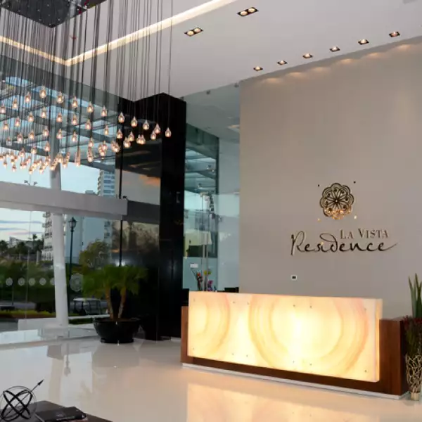 LA VISTA RESIDENCE